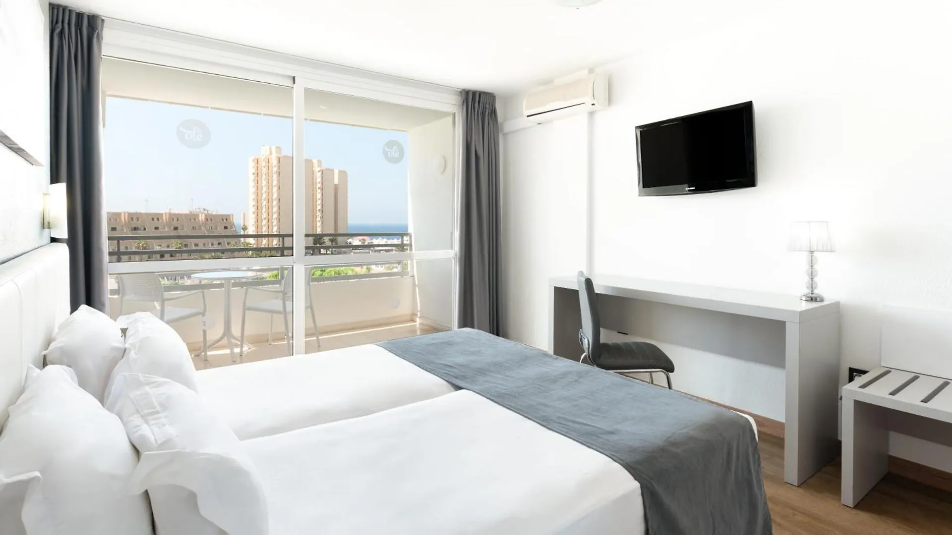 Ole Tropical Tenerife Adults Only Playa de las Américas 4*,  Spanien